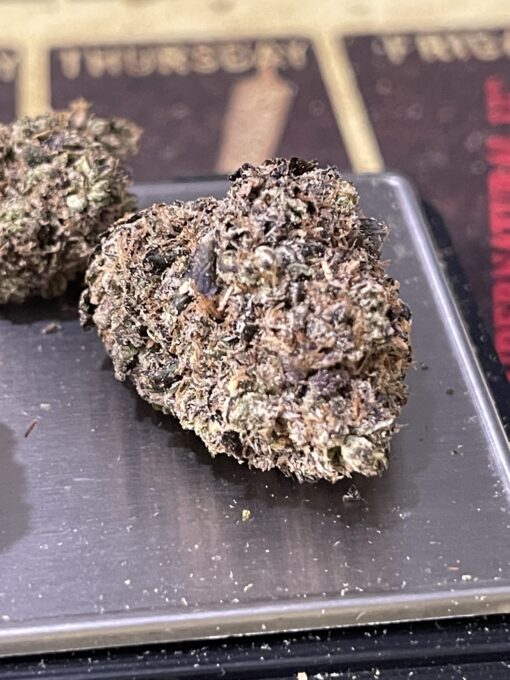 LONDON POUND CAKE  (INDICA) 3.5g INDOOR 🔥🔥Smaller Nugs - Image 3
