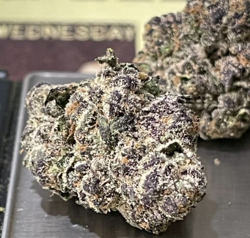 GIRAFFE  🦒🦒PUZZY 28grams OZ ON SALE HYBRID 🔥🔥 36%THC EXOTIC ON SALE