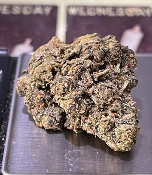 APPLE FRITTER x RUNTZ 3.5g INDOOR HYBRID 28% THC 🔥🔥 - Image 4