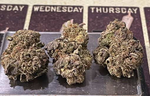TRUMP OG 7GRAMS QUARTER FALL 🍁SALE  INDICA 26%THC - Image 3
